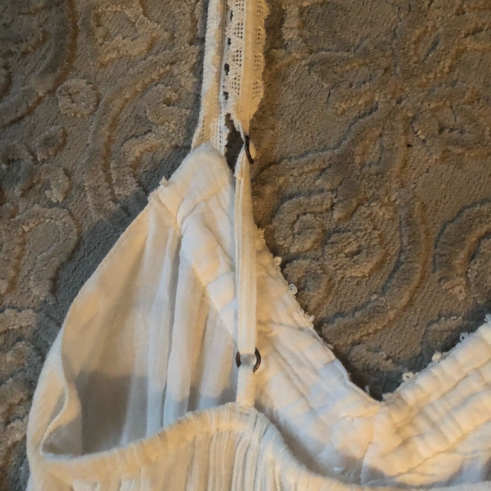 Dress - Picture 3 of 5